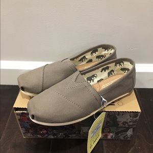 TOMS Classics in Ash
