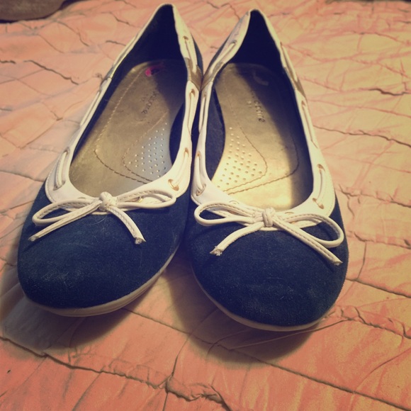 Liz Claiborne shoes