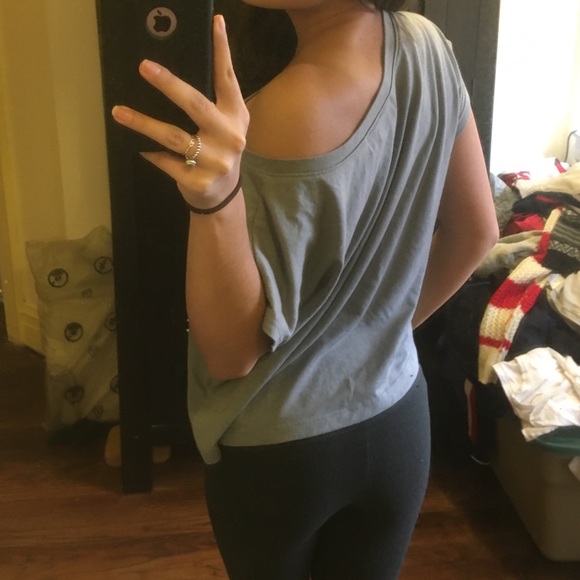 Mighty Fine: London Phone Booth Off The Shoulder - Picture 3 of 4