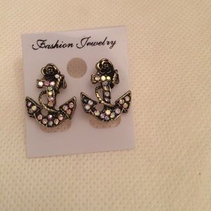 Anchor earrings & skull earrings bundle