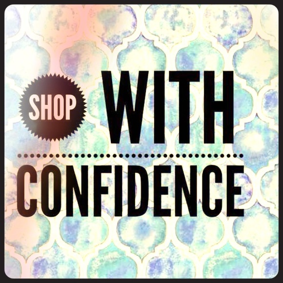 ✌🏻️💕🌎 - Picture 5 of 5