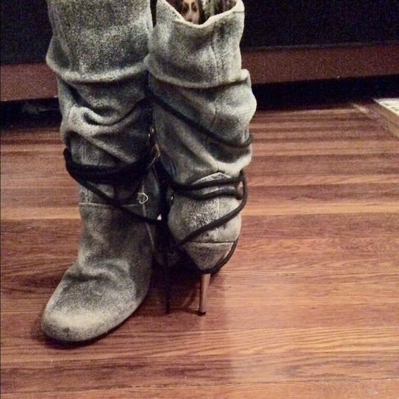 Vintage NaNa Boots - Picture 3 of 4