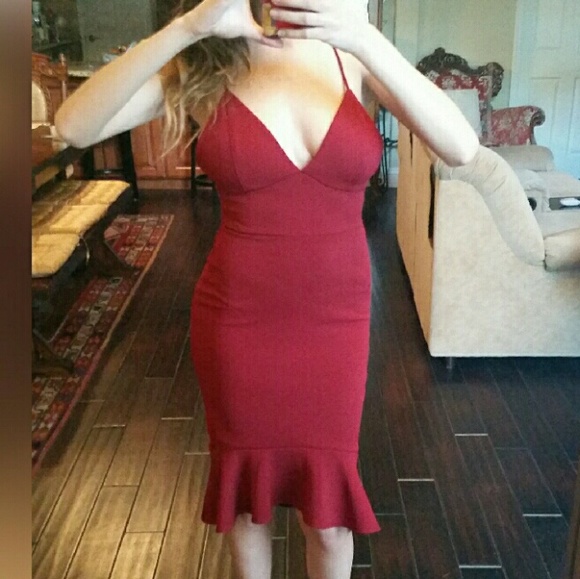 1 left Dress flirty mid length flare bottom - Picture 2 of 4