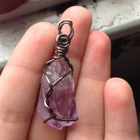 🚨🚨SOLD🚨🚨🚨Wire wrapped amethyst pendent - Picture 1 of 1