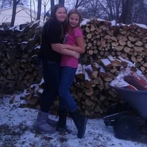 Meet your Posher, Mikayla