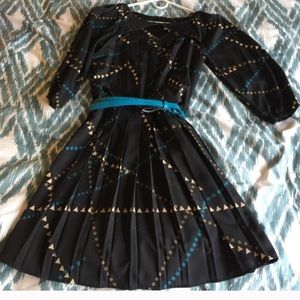 Jessica Simpson Keyhole Dress