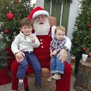 Meet your Posher, Carrie