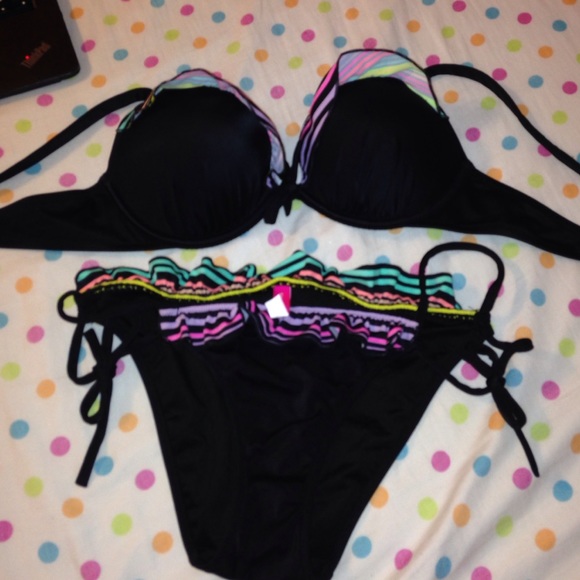Victoria's Secret extremely push up bikini set
