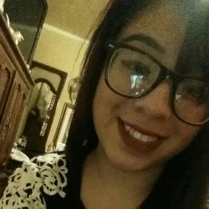 Meet your Posher, Pam