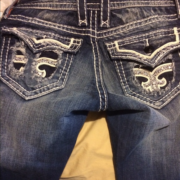 TRADE FOR VIVIANS 24 or 25 skinny only.! - Picture 1 of 4