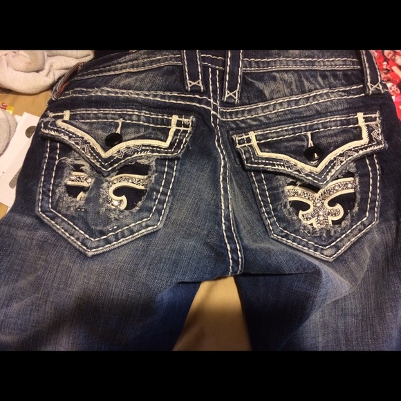 TRADE FOR VIVIANS 24 or 25 skinny only.! - Picture 2 of 4