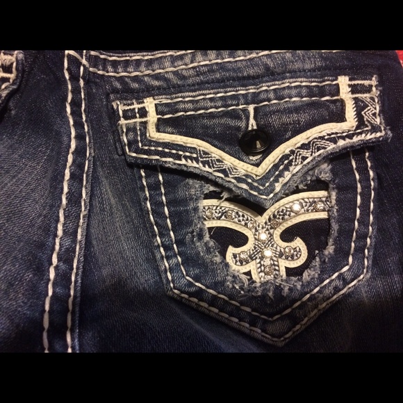 TRADE FOR VIVIANS 24 or 25 skinny only.! - Picture 3 of 4