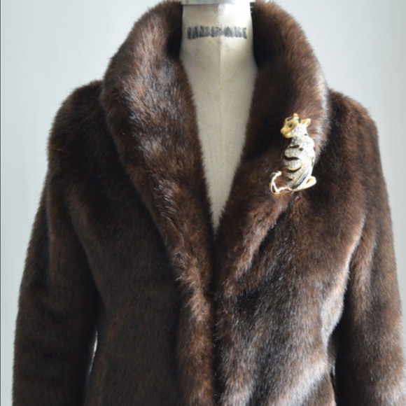 Vintage faux fur coat Brown jacket with panther