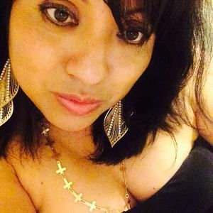 Meet your Posher, Chikis