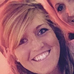 Meet your Posher, Denae