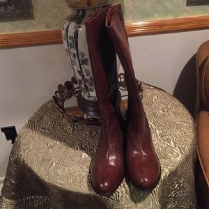 MIA brown boots