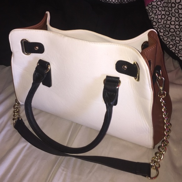 Purse - Picture 2 of 4