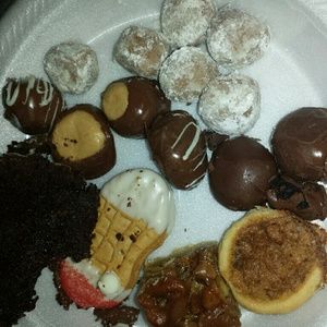 Meet your Posher, Alma