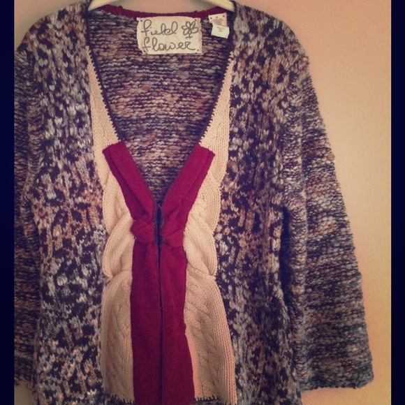 MOVING SALE! Field Flower wool blend sweater
