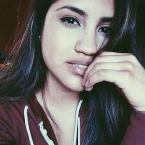 Meet your Posher, Karla