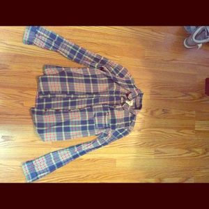 Hollister flannel only worn a few times!