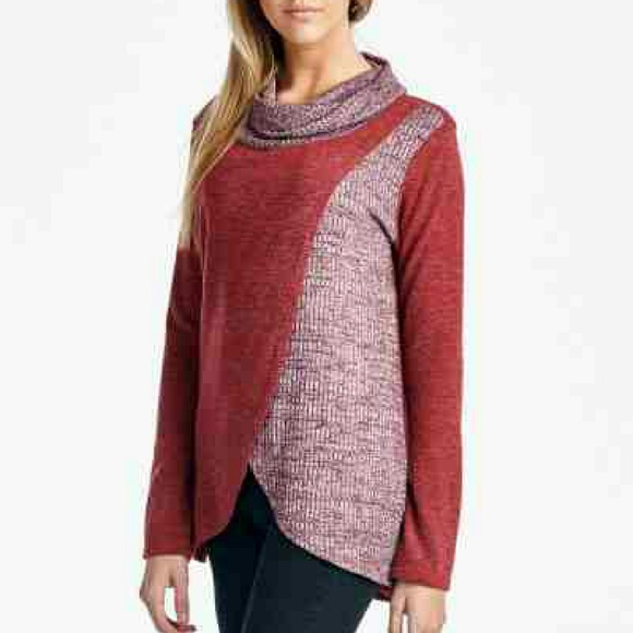 NEW OVER LAP TWO TONED  SWEATER/LAST 1 - Picture 2 of 4