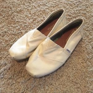 TOMS natural women's canvas