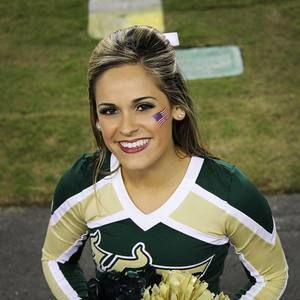 Meet your Posher, Mallory