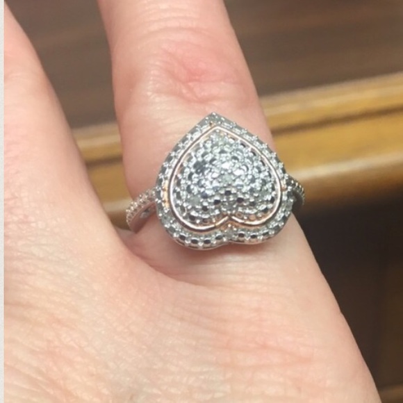 💕 Diamond Accent Ring in 14KRG Overlay - Picture 4 of 4