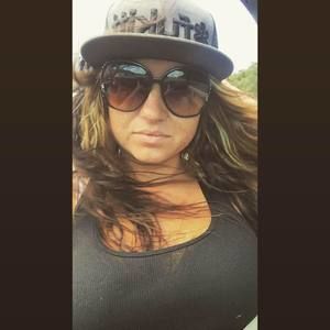 Meet your Posher, Alexis