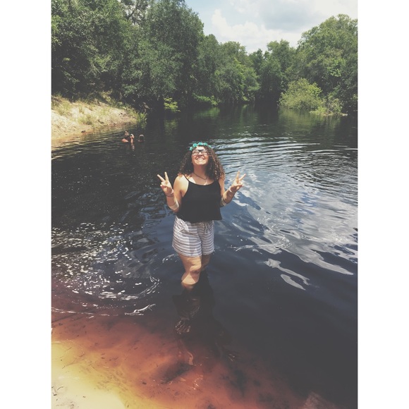 Meet your Posher, Gwendalis - Picture 3 of 4