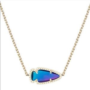 LOOKING FOR KENDRA SCOTT SKYLIE NECKLACE ANY COLOR