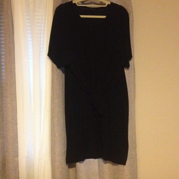 Brandy Melville long side-slit t shirt