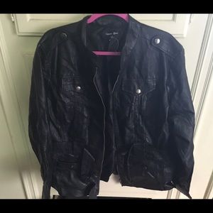 Faux leather jacket with tie NWOT sz 3x