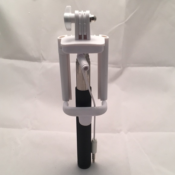 Mini Selfie Stick - Picture 1 of 2