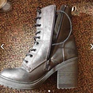 heel brown Combat boots