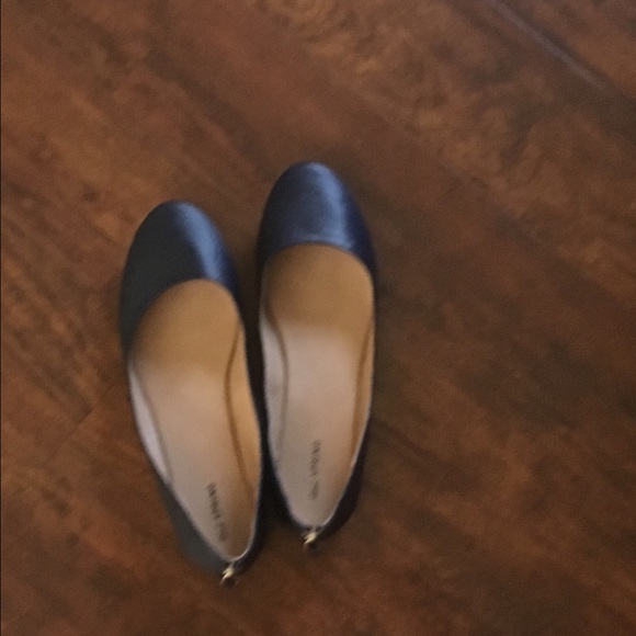 Navy back zippered flats sz 11