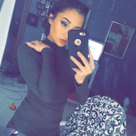 Meet your Posher, Mauriana - Picture 1 of 1