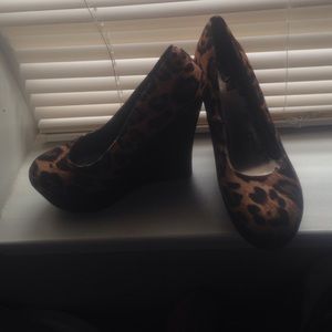 Heels cheetah