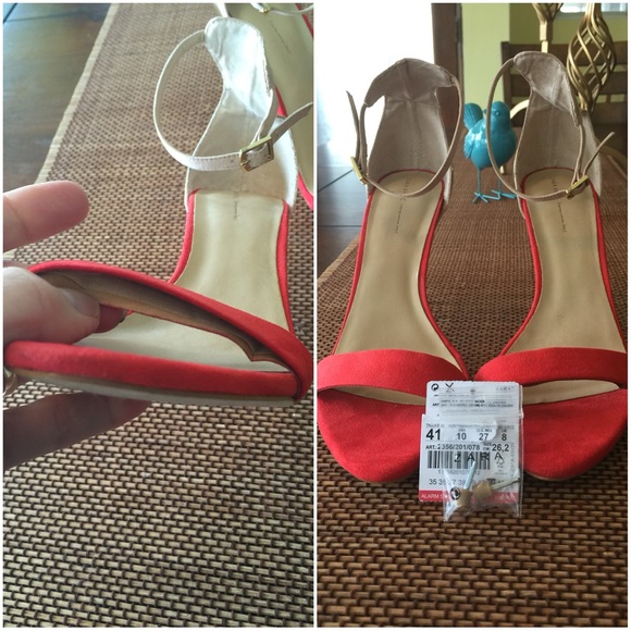 SOLD: Zara Gold Heeled Heels - Picture 4 of 4