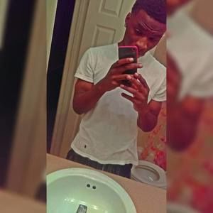 Meet your Posher, Dontavis