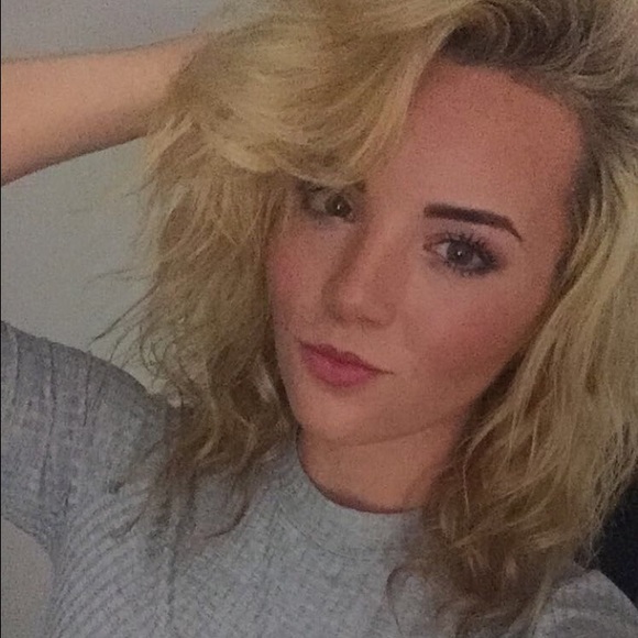 Meet your Posher, Hannah