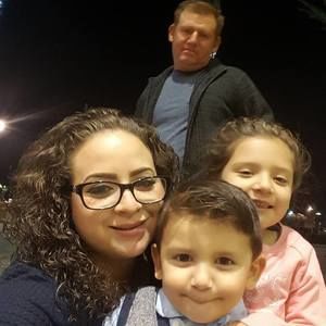 Meet your Posher, Adriana