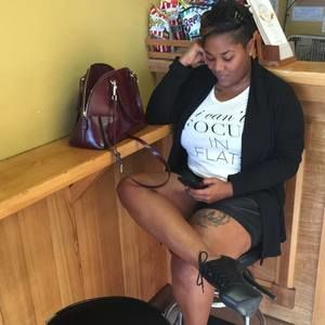 Meet your Posher, Jasmine