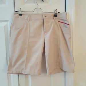 Khaki quick dry golf shorts