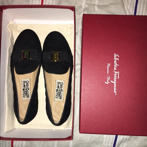 Salvatore Ferragamo BLACK FLATS - Picture 1 of 3
