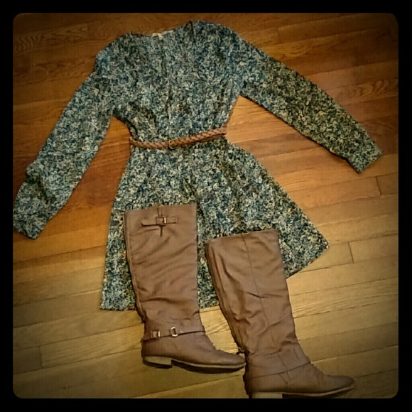 Adorable floral long sleeve dress