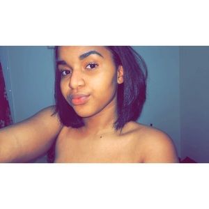 Meet your Posher, Bruna