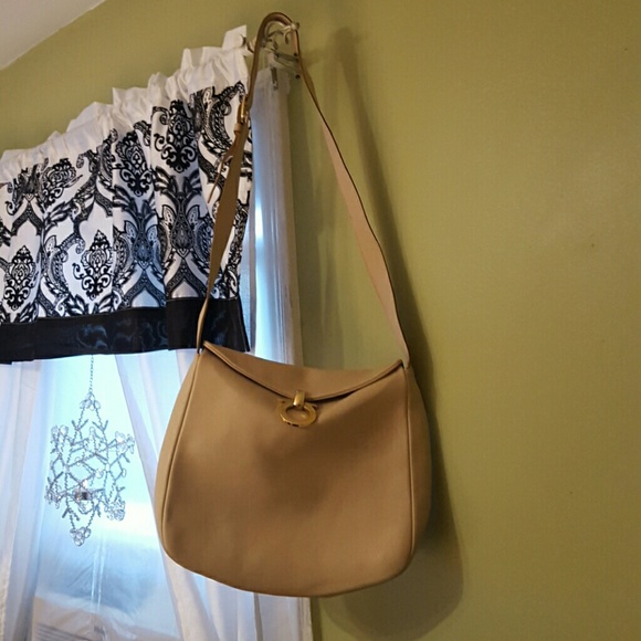 ***** SOLD****Salvatore Ferragamo Purse - Picture 3 of 4