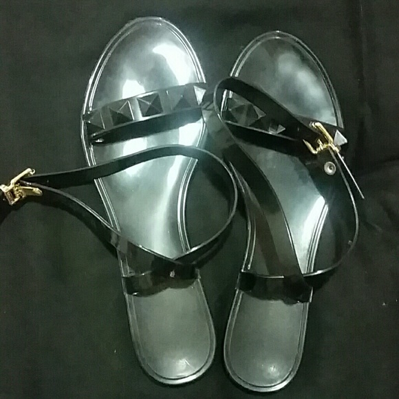 Banana Republic sandals 8